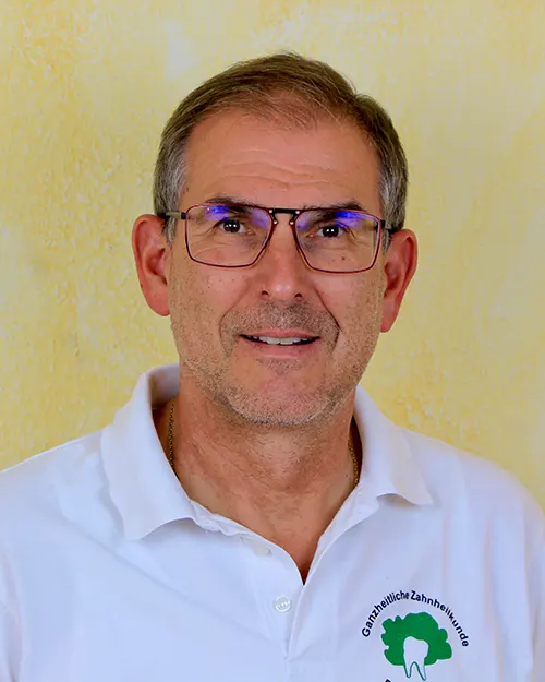 Portrait von Dr. Holger Schulz